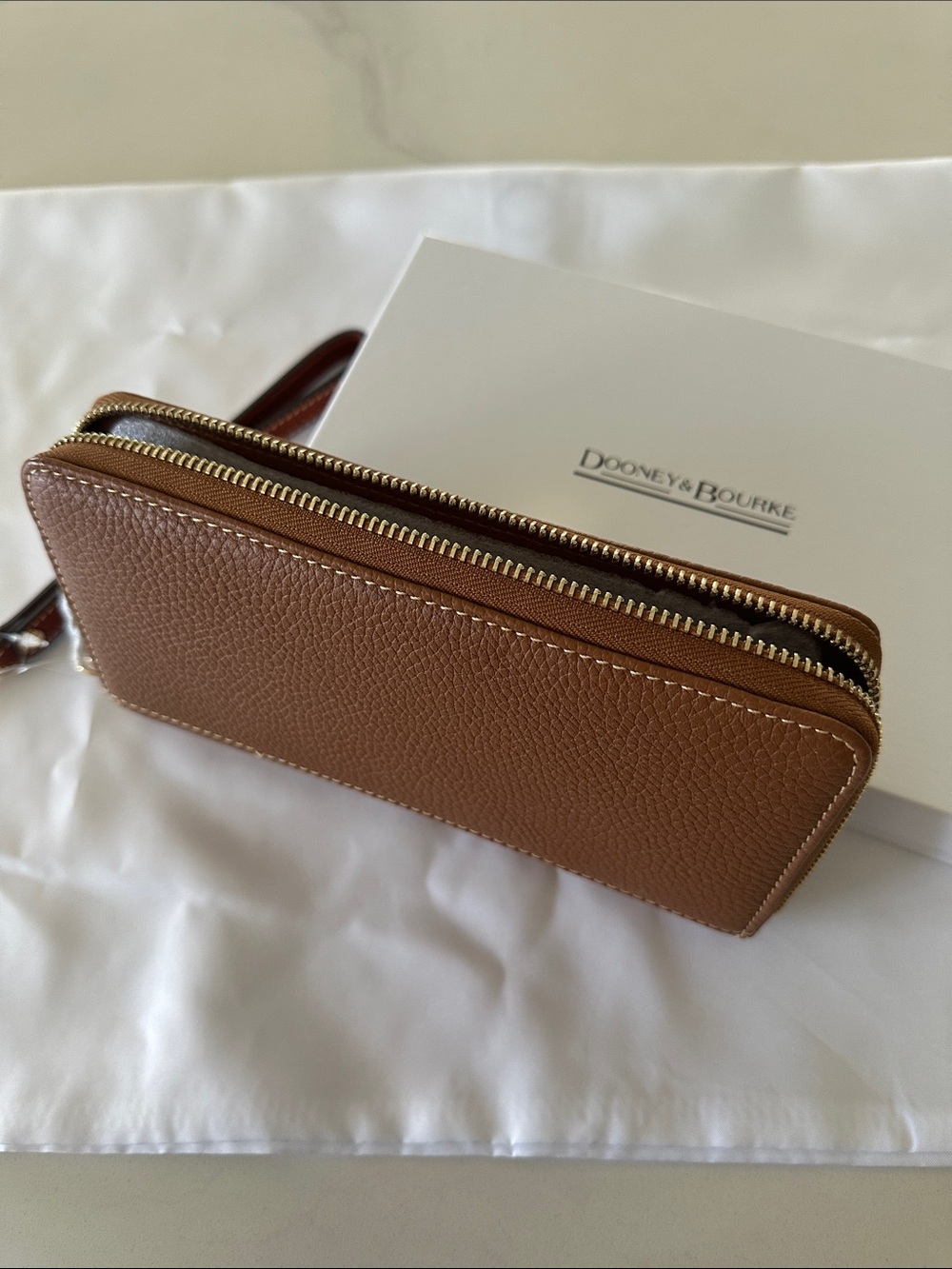 Dooney & Bourke Brown Pebbled Leather Zip Wristlet with Gold Plaque - Picture 7 of 7